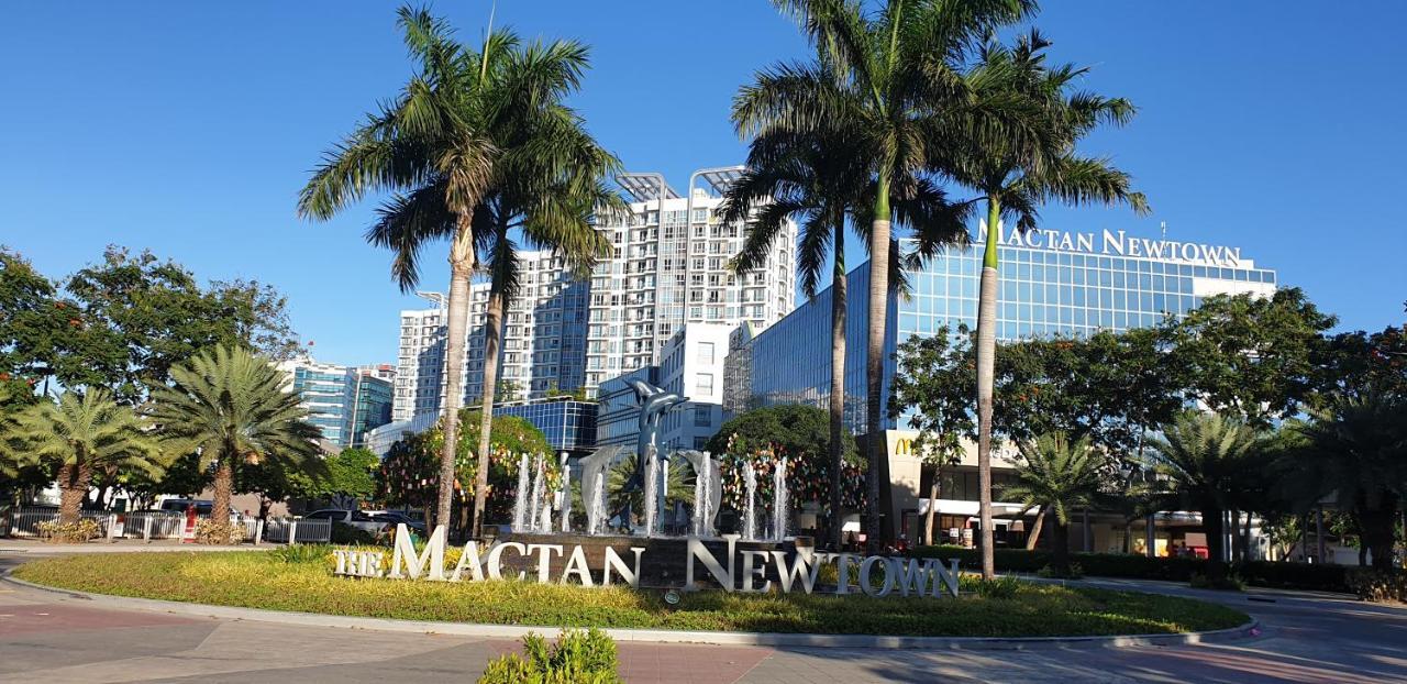 Mactan Newtown With Sun Set And Garden View Aparthotel Cebu Exterior photo