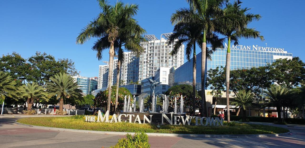 Mactan Newtown With Sun Set And Garden View Aparthotel Cebu Exterior photo